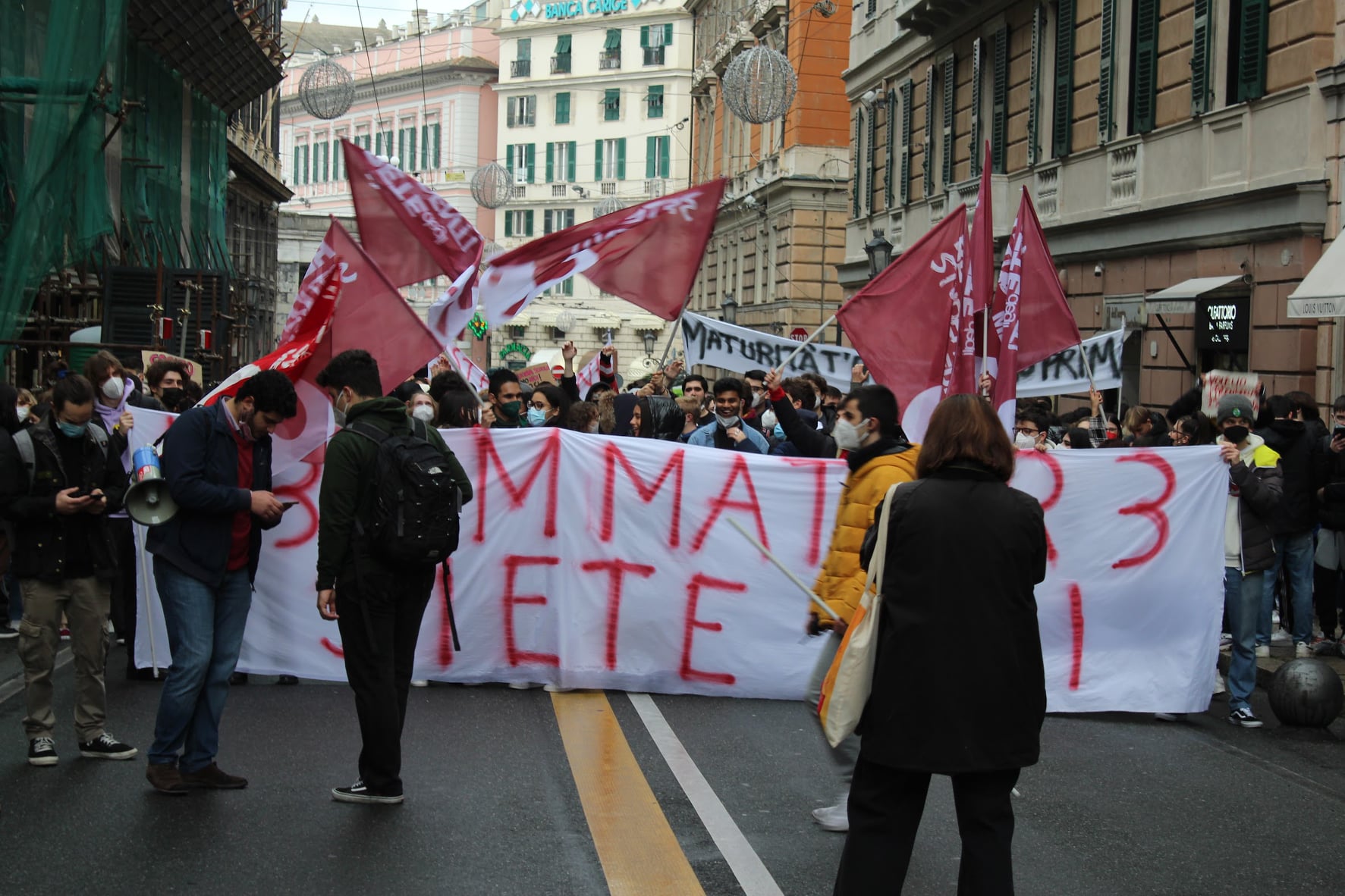 Giustizia sociale e ambiente, priorità per i giovani ma pensano che la loro voce non conti nulla episode artwork