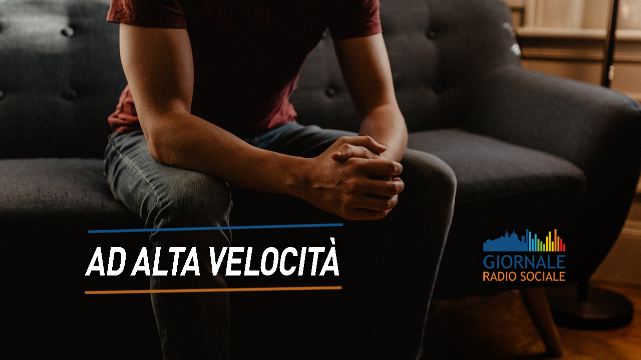 Nel 2025 ogni ora 18 richieste di aiuto a Telefono Amico Italia che lancia “Una luce nella notte” episode artwork